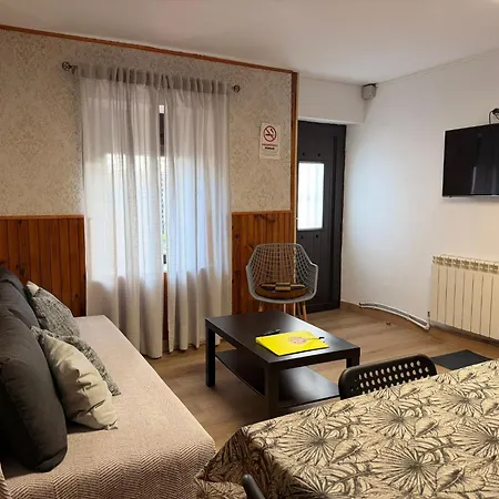 Casa Escalones Nyaraló Villalba (Soria)